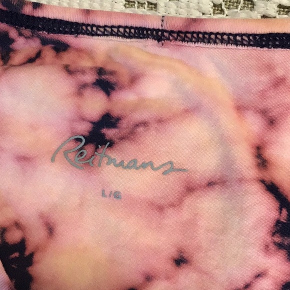 Reitmans t-shirt with custom reverse tie dye. - Picture 7 of 8